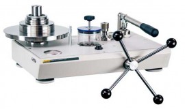 Fluke P3213-MPA Water Deadweight Tester, 1 to 35mPa-